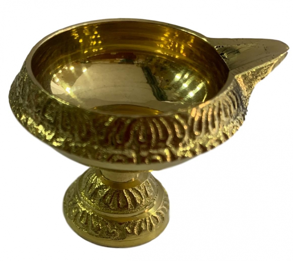 Golden Brass Kuber Deep with Stand 1.6 inch Dia Size No 000