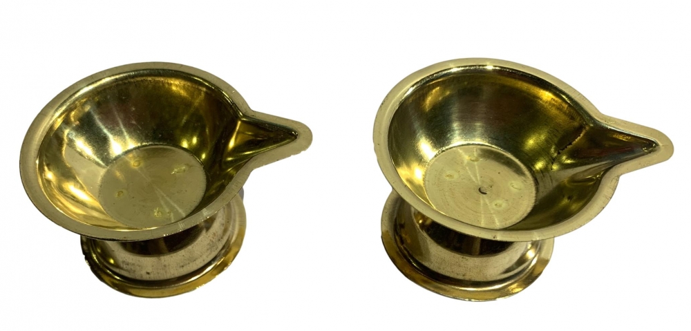 Pair of Brass weightless Agal Vilakku or Diya with stand 2.6 inches Dia Size No 2