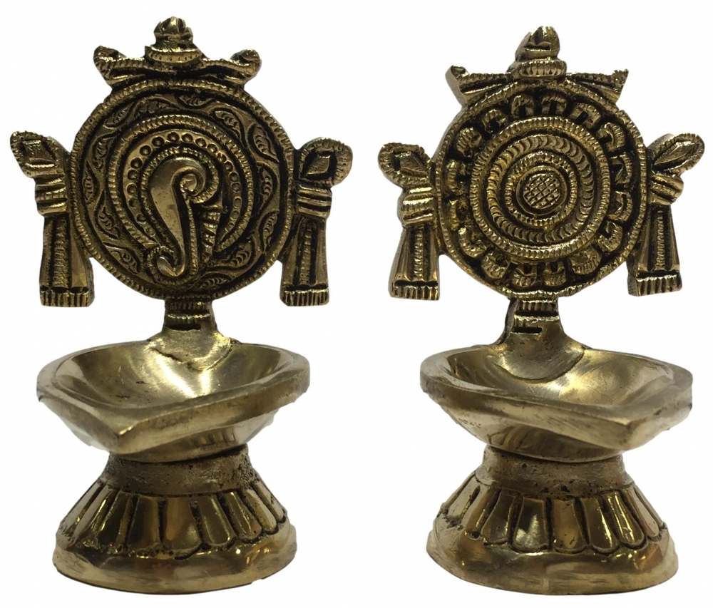 Golden Brass Shankha Chakra Agal Vilaku Set with Stand Pooja Decorative Deep Size 4.2 inches 