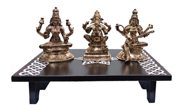 Panchaloga Sri Lakshmi Ganesh Saraswati Pooja Decorative Figurine Set size 3.5 Inch